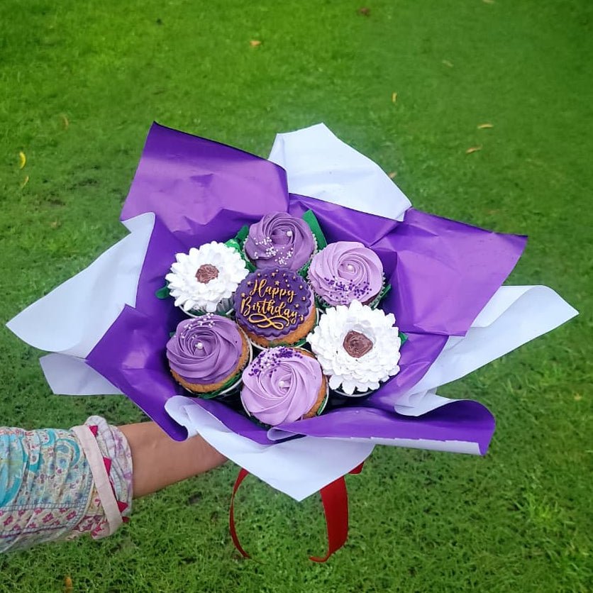 Cupcakes Bouquet | cupcake flower bouquet near me - Muffin Club